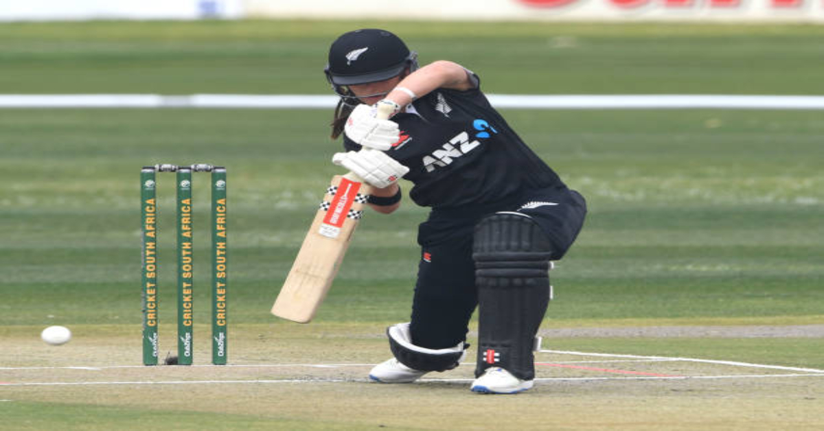 Kerr sisters and Devine put New Zealand 1-0 ahead in T20I series against South Africa